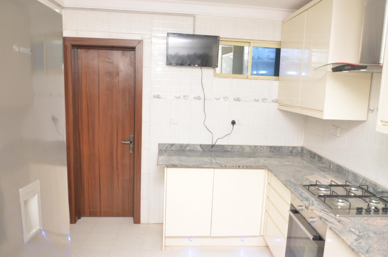 Sscfg Aptms & Suites - Sammy'S Place Lagos Buitenkant foto